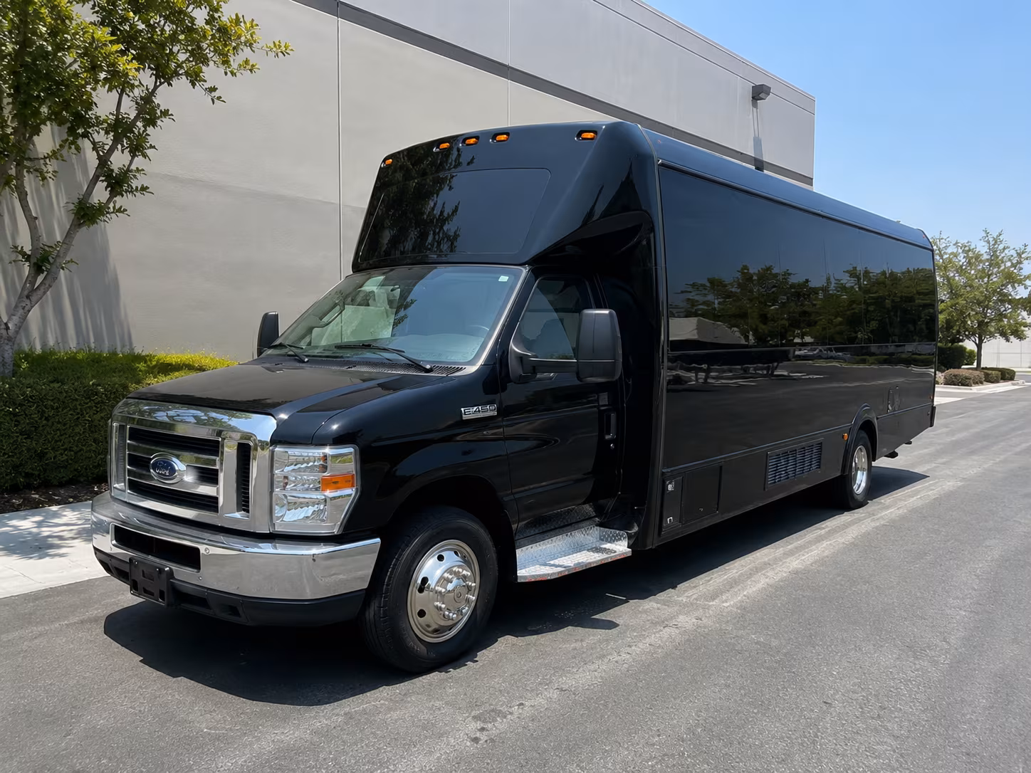Fullerton Bachelor & Bachelorette Transportation pickup coordination