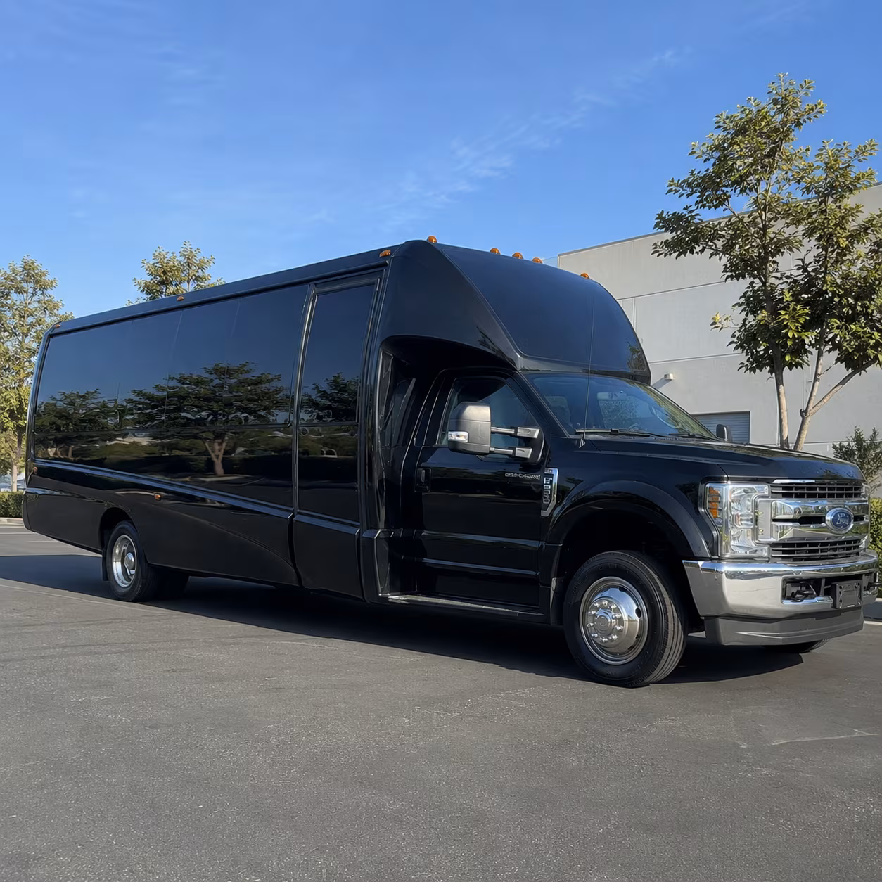 Fullerton Birthday, Sweet 16, & Quinceañera Transportation party bus exterior