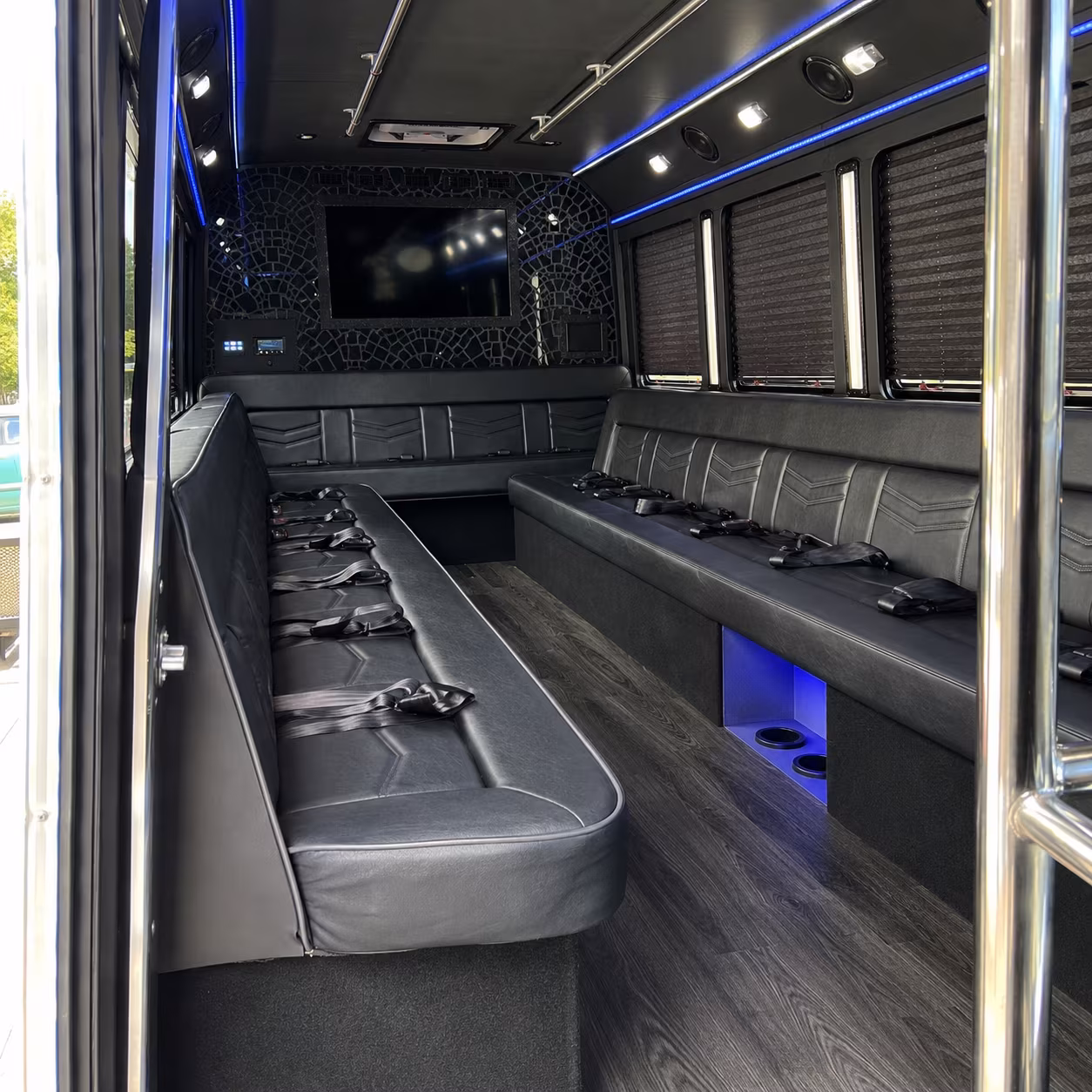 Fullerton Sporting Event Transportation group transportation