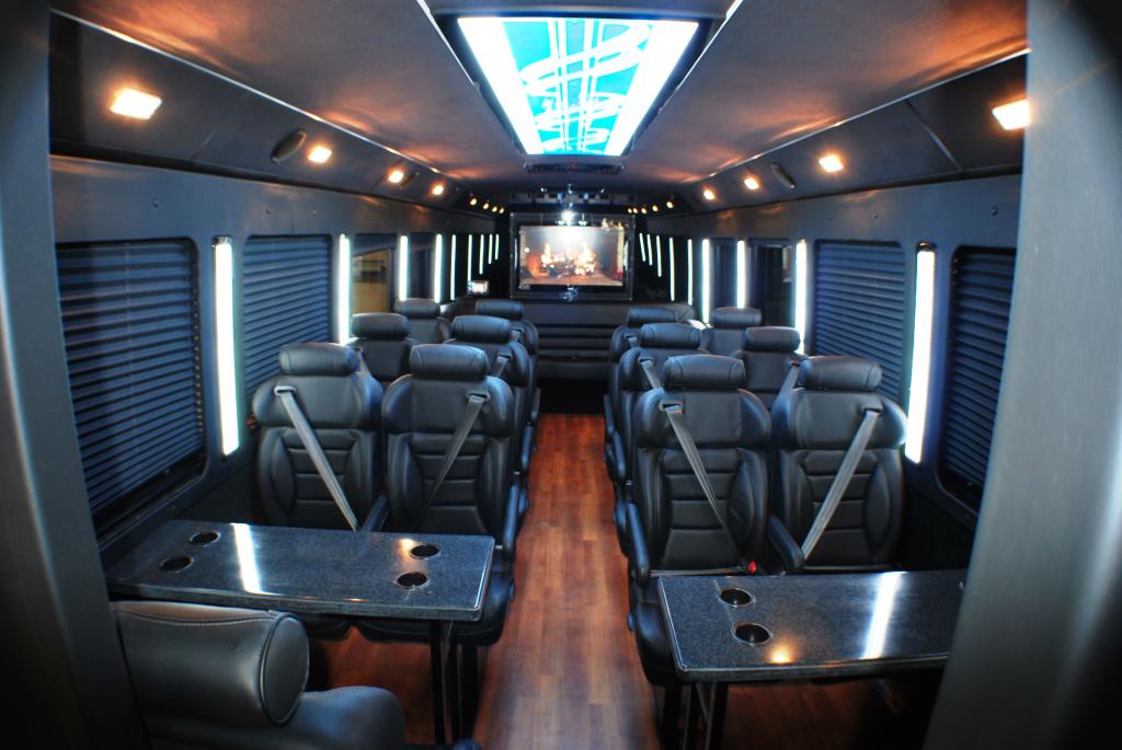 charter bus rental Riverside California