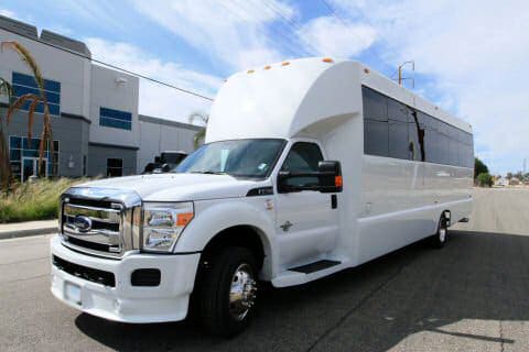Long Beach 25 Passenger Limo bus