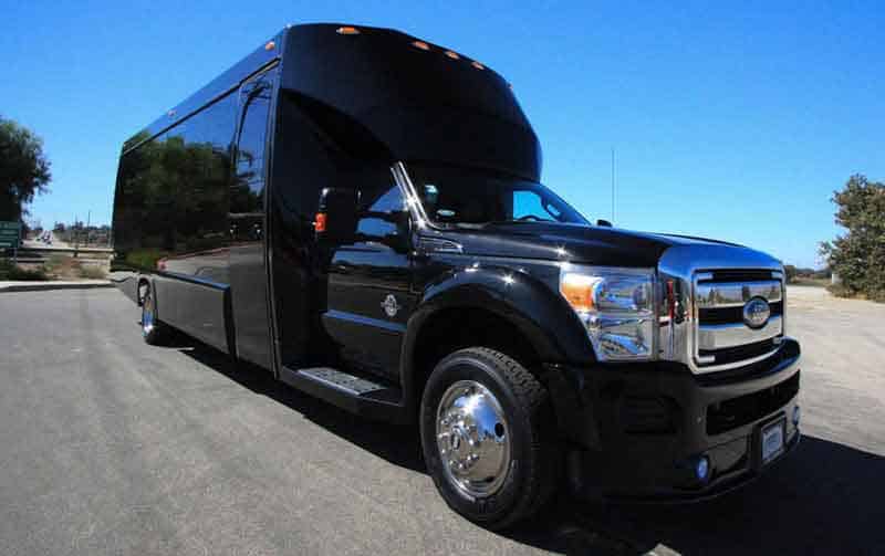 Long Beach 30 Passenger Party Bus Black